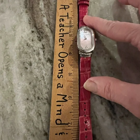 David Yurman women’s diamond stainless steel Madison watch-pink leather band - Picture 7 of 11